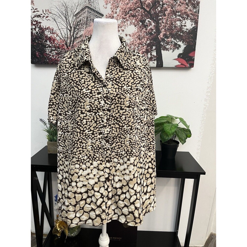 East 5th Women’s Top Blouse Shirt Plus 3XL Button Down Short Sleeve Collared